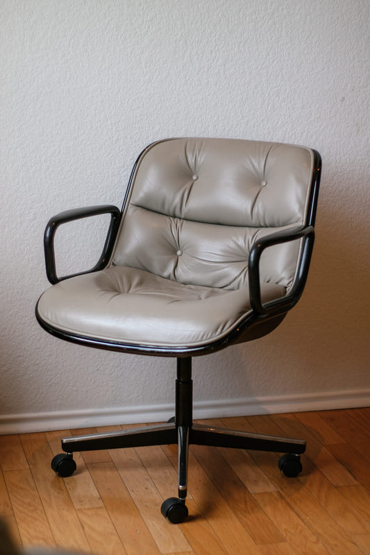 1990 Knoll Pollock Taupe Leather Executive Chair